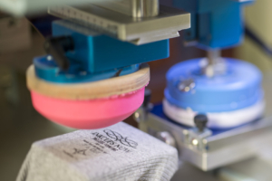 To'shakda chop etish